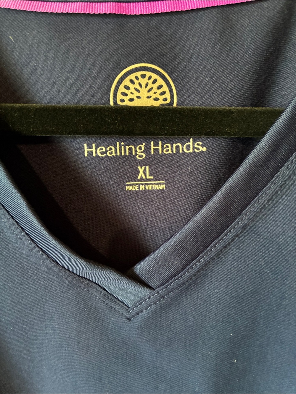 healing hands Navy V-Neck Short Sleeve Scrub Top - Picture 2 of 4